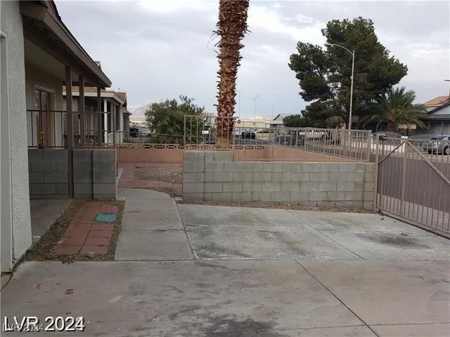 $409,900 | 1929 Evelyn Avenue, Henderson, NV 89011