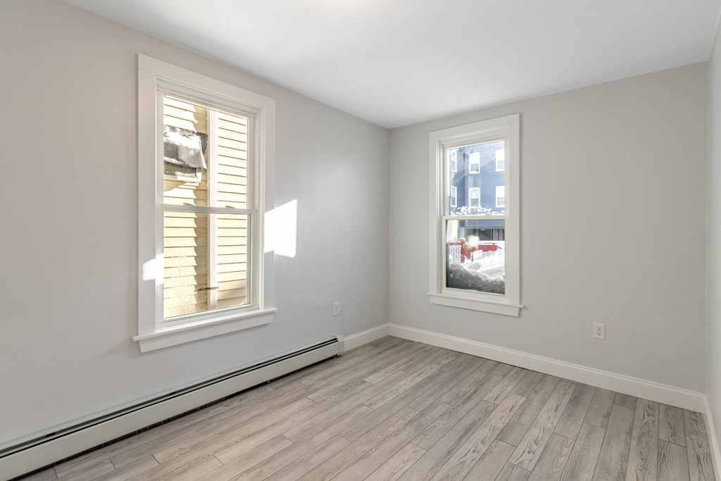 943 Broadway Chelsea, MA 02150 - Photo 11 of 23