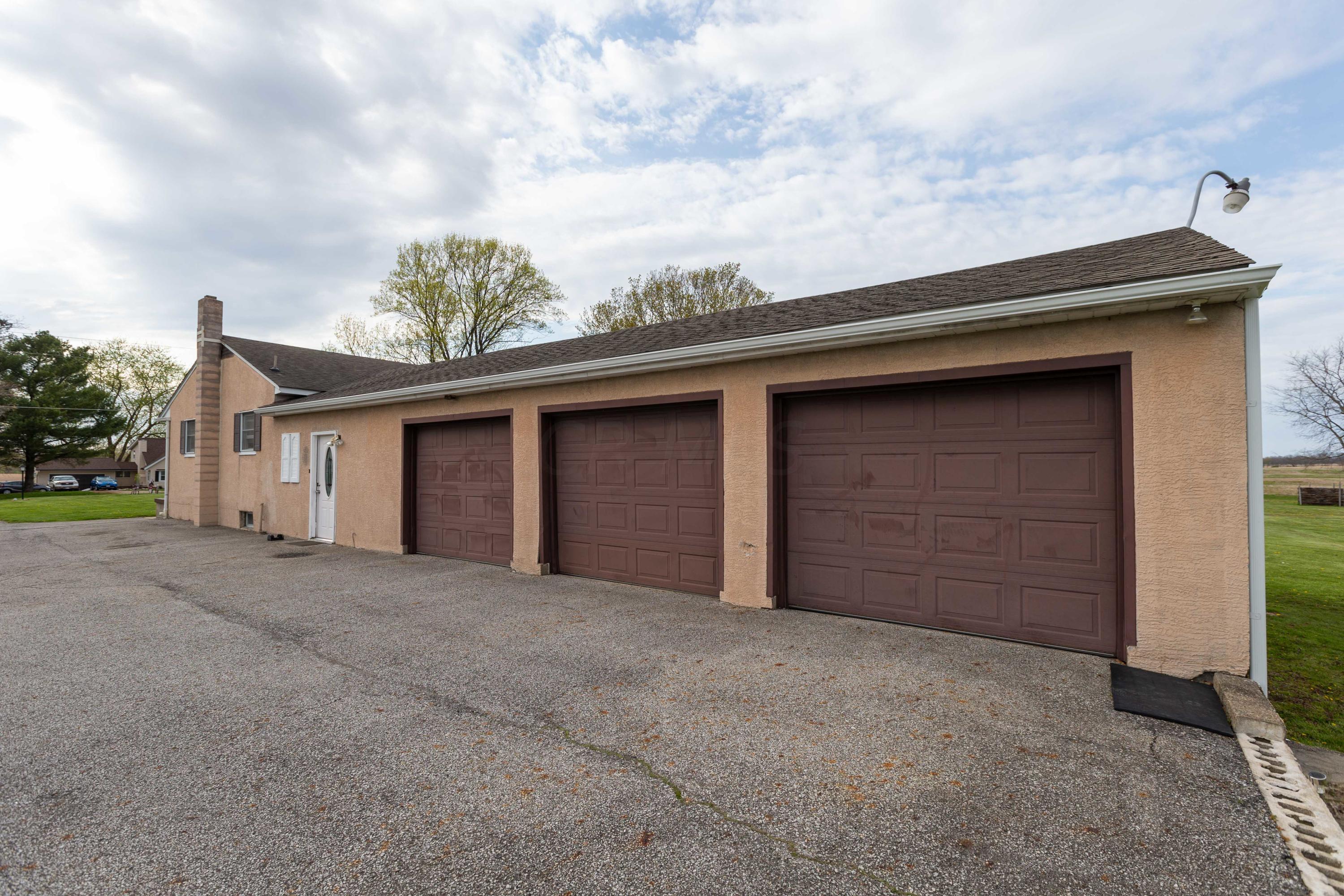 490 Winchester Southern Road Amanda, OH 43102 - Photo 6 of 48 Gallery Image 6