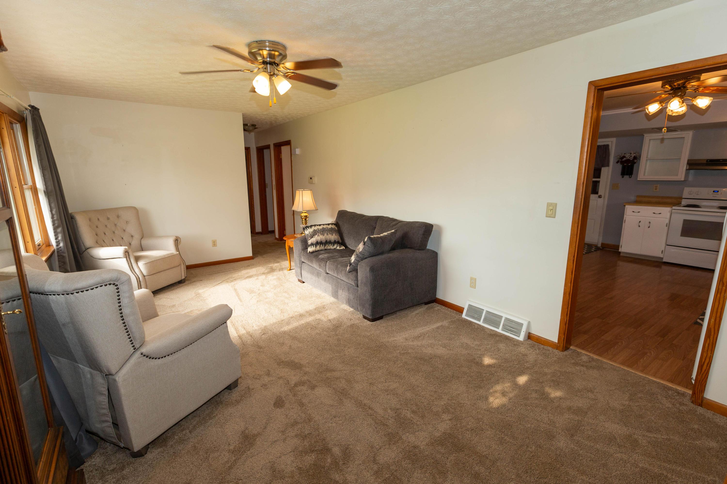 490 Winchester Southern Road Amanda, OH 43102 - Photo 9 of 48 Gallery Image 9