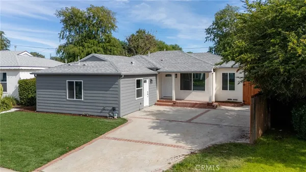 $1,040,000 | 6714 Jellico Avenue, Lake Balboa, CA 91406
