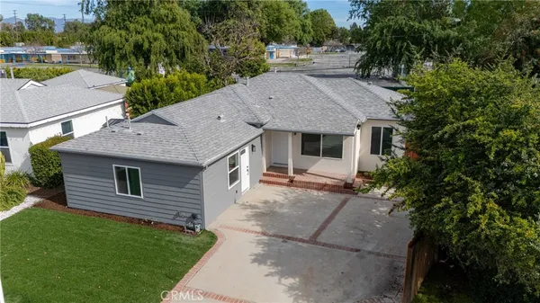 $1,040,000 | 6714 Jellico Avenue, Lake Balboa, CA 91406