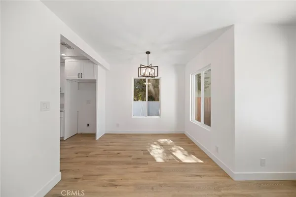 $1,040,000 | 6714 Jellico Avenue, Lake Balboa, CA 91406