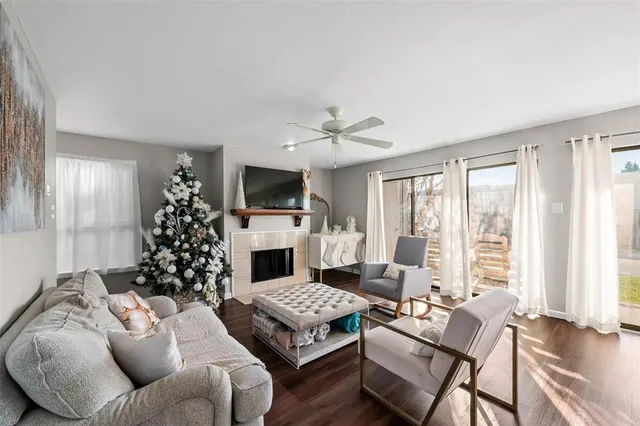 $205,000 | 1031 Signal Ridge Place, Unit 1031, Rockwall, TX 75032