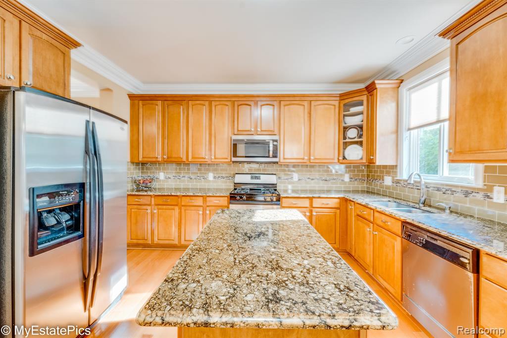 3526 Everett Drive Rochester Hills, MI 48307 - Photo 24 of 64