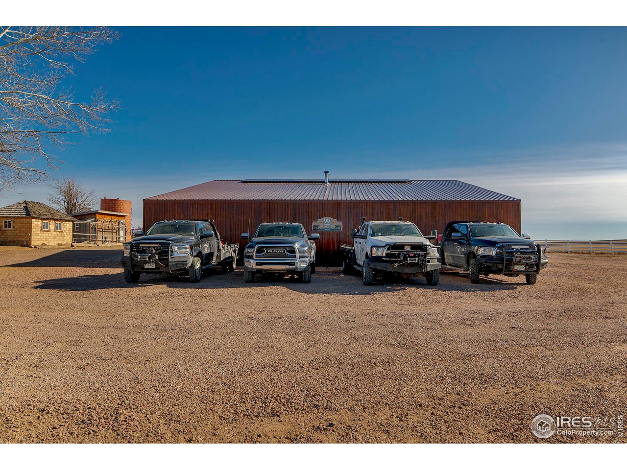 8642 Mineral Road Longmont, CO 80503 - Photo 25 of 41 Ample parking areas