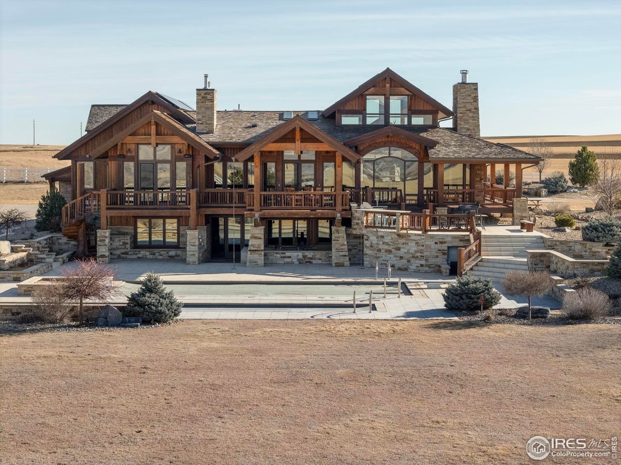 8642 Mineral Road Longmont, CO 80503 - Photo 3 of 50 Superlative design and construction