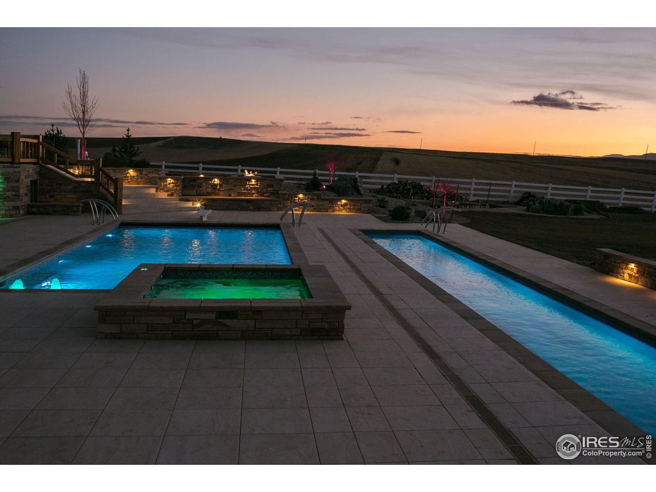 8642 Mineral Road Longmont, CO 80503 - Photo 42 of 50 Pools at Twilight