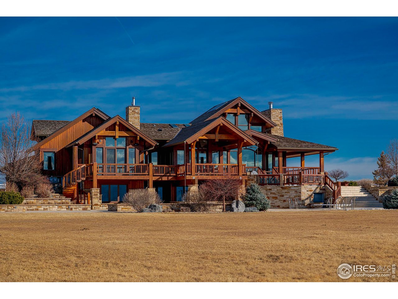 8642 Mineral Road Longmont, CO 80503 - Photo 10 of 41 Eastern face with more decks and morning views