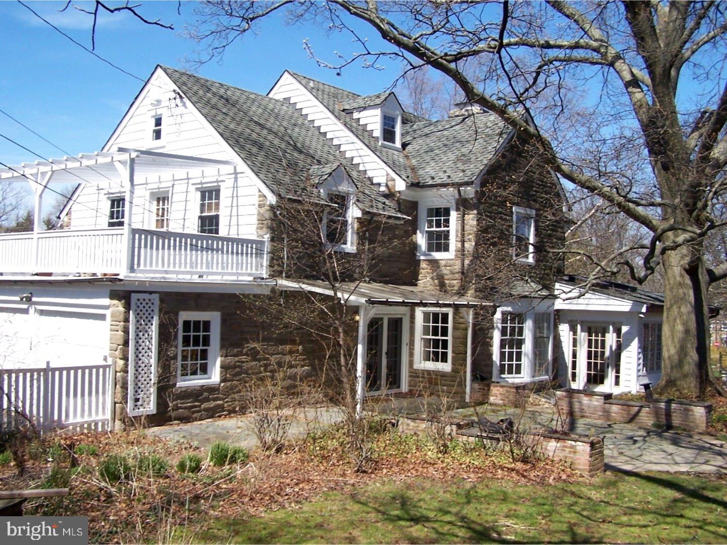 1420 Firethorne Lane Glenside, PA 19038 - Photo 20 of 25 Exterior Back