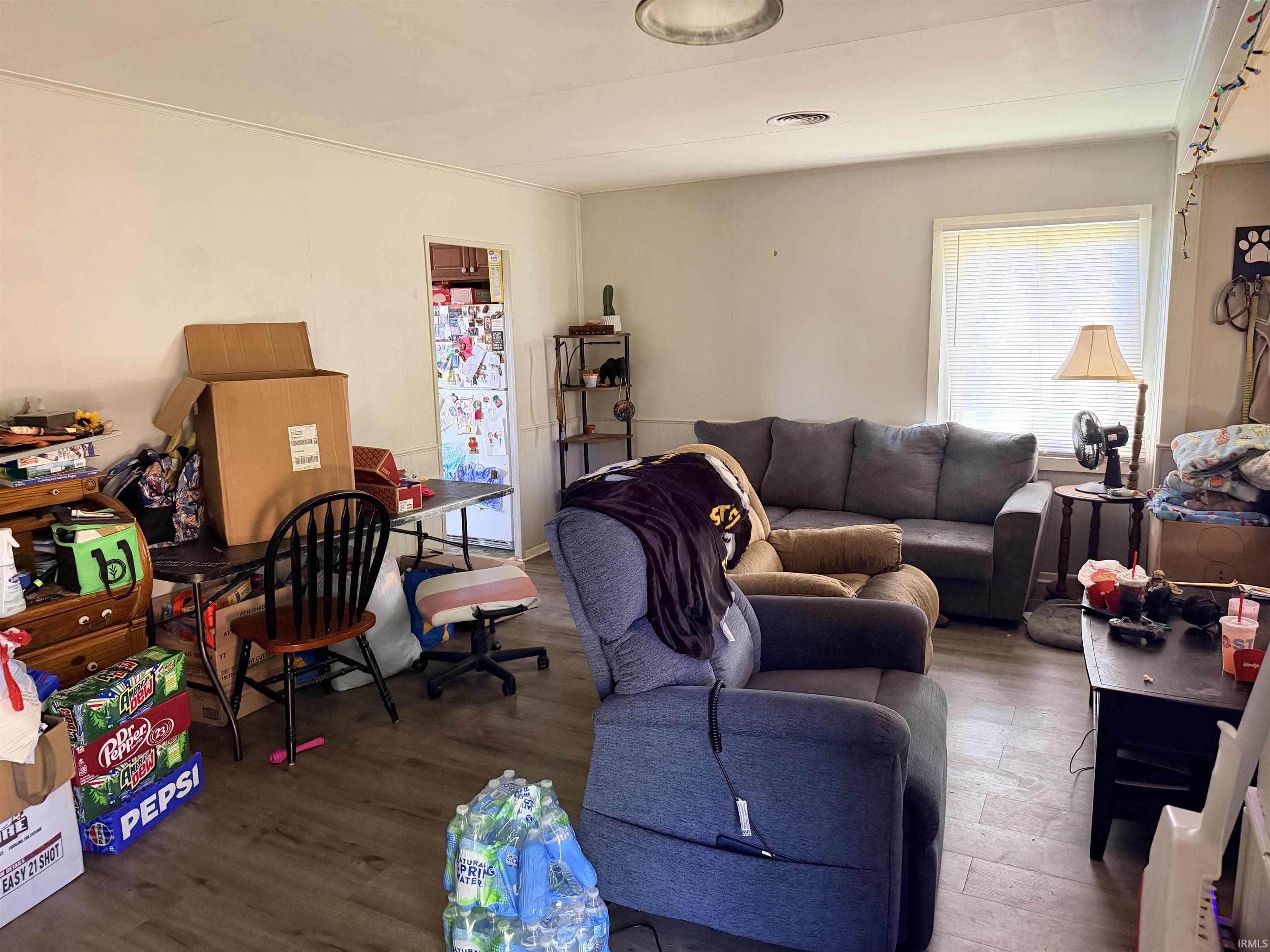 420 South Keesling Road Muncie, IN 47304 - Photo 2 of 19