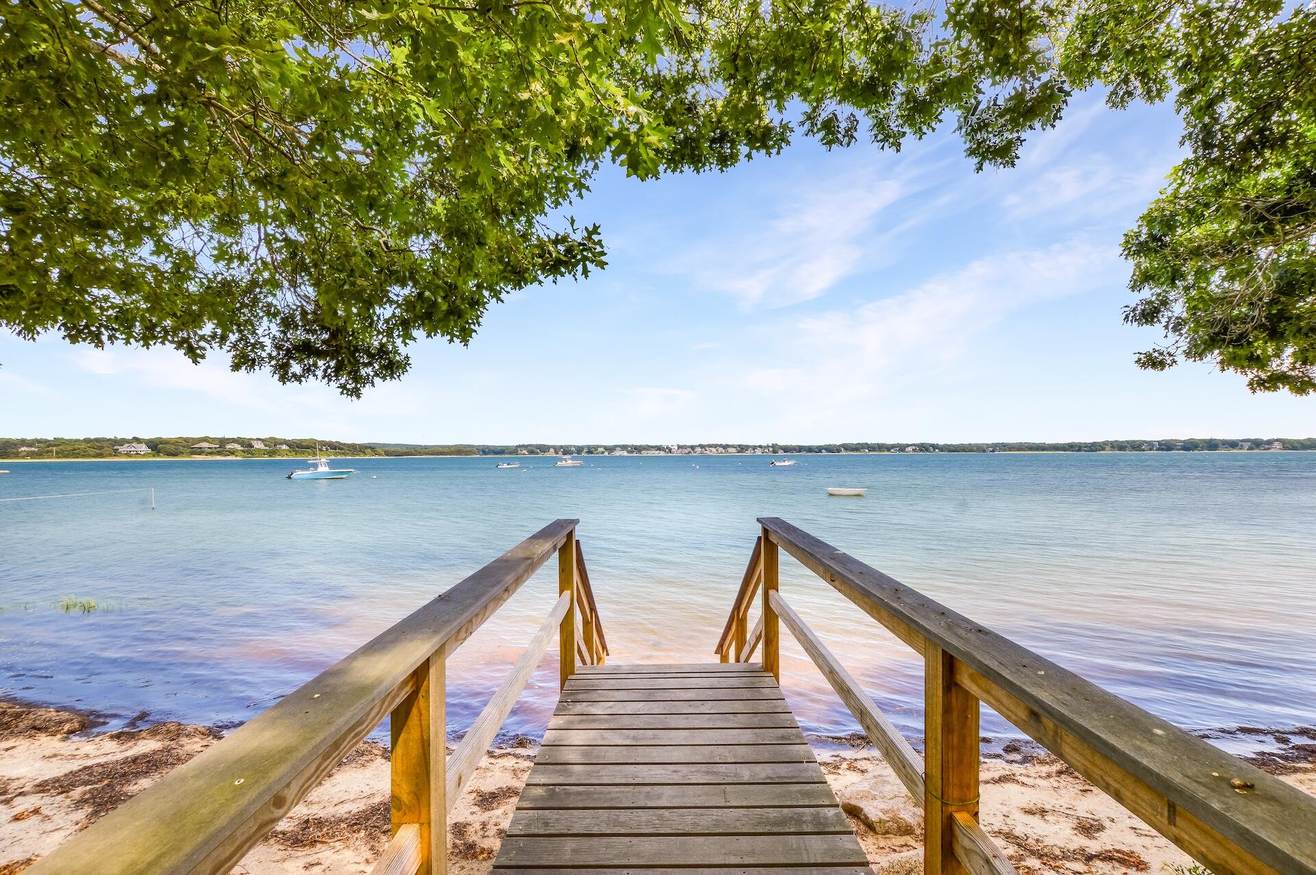 33 Pasture Road Cataumet, MA 02534 - Photo 6 of 90 33 Pasture Road