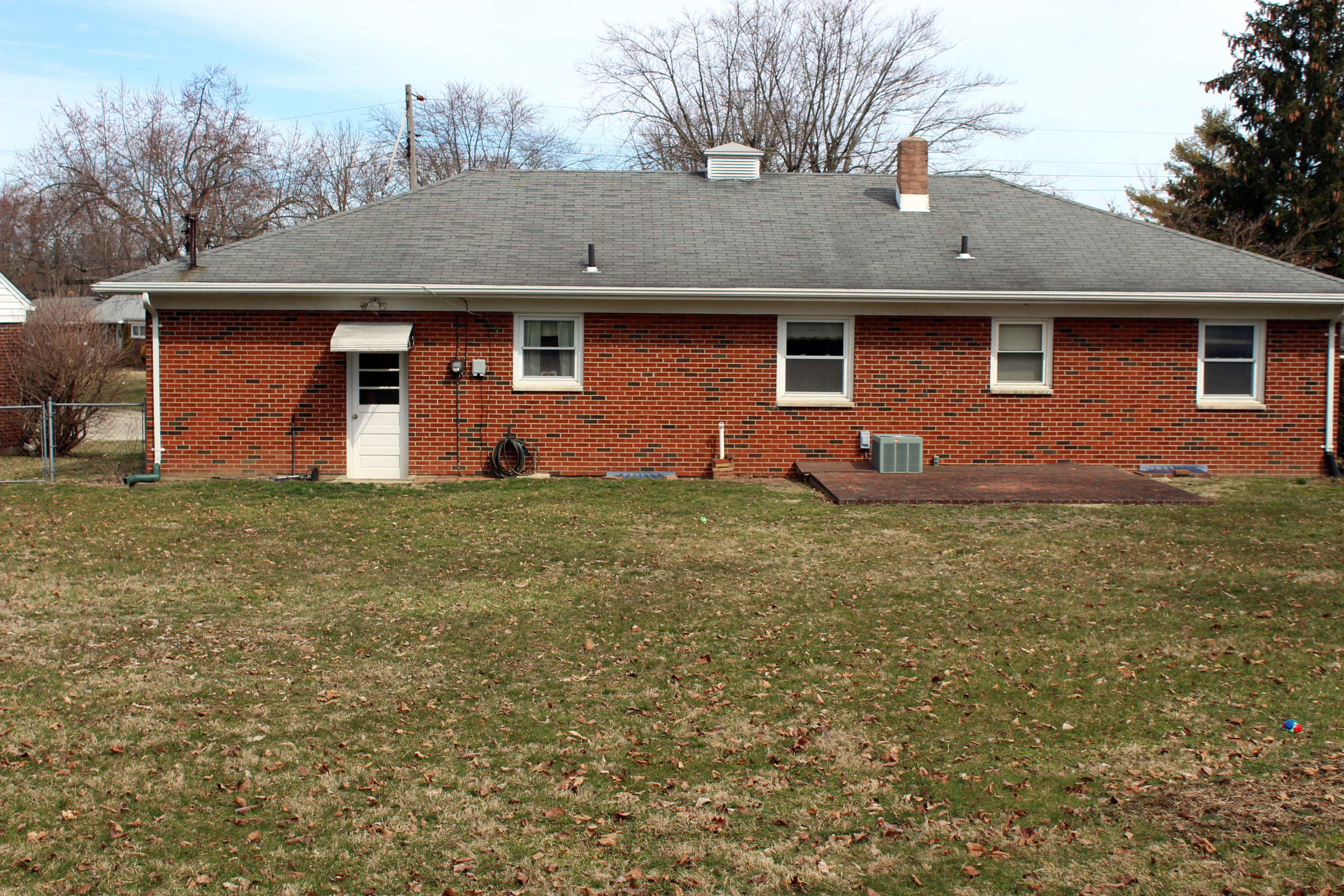 935 Fruitland Road Springfield, OH 45503 - Photo 34 of 35