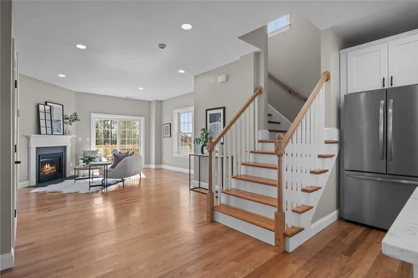 $649,500 | 2 Old County Vlg Way, Unit A, Smithfield, RI 02917