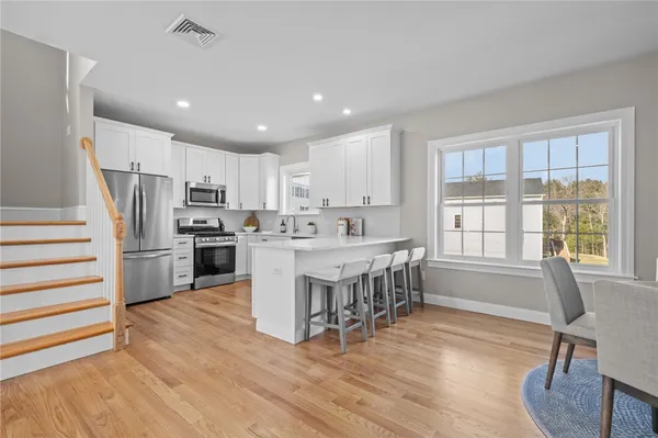 $649,500 | 2 Old County Vlg Way, Unit A, Smithfield, RI 02917