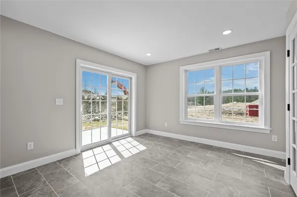 $649,500 | 2 Old County Vlg Way, Unit A, Smithfield, RI 02917