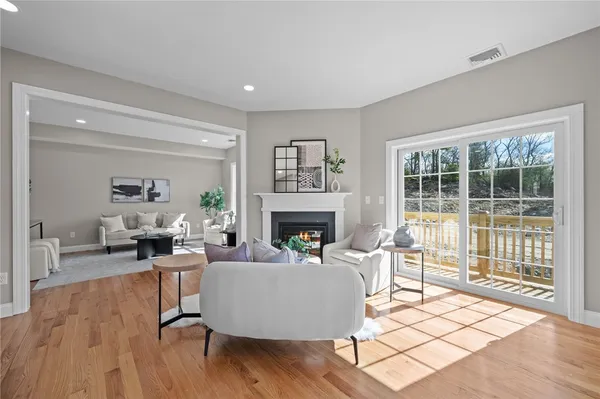 $649,500 | 2 Old County Vlg Way, Unit A, Smithfield, RI 02917