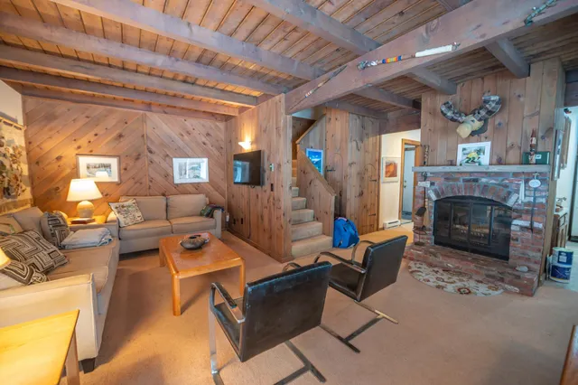 $449,000 | 4 A Suntec Loop, Unit 4A, West Dover, VT 05356