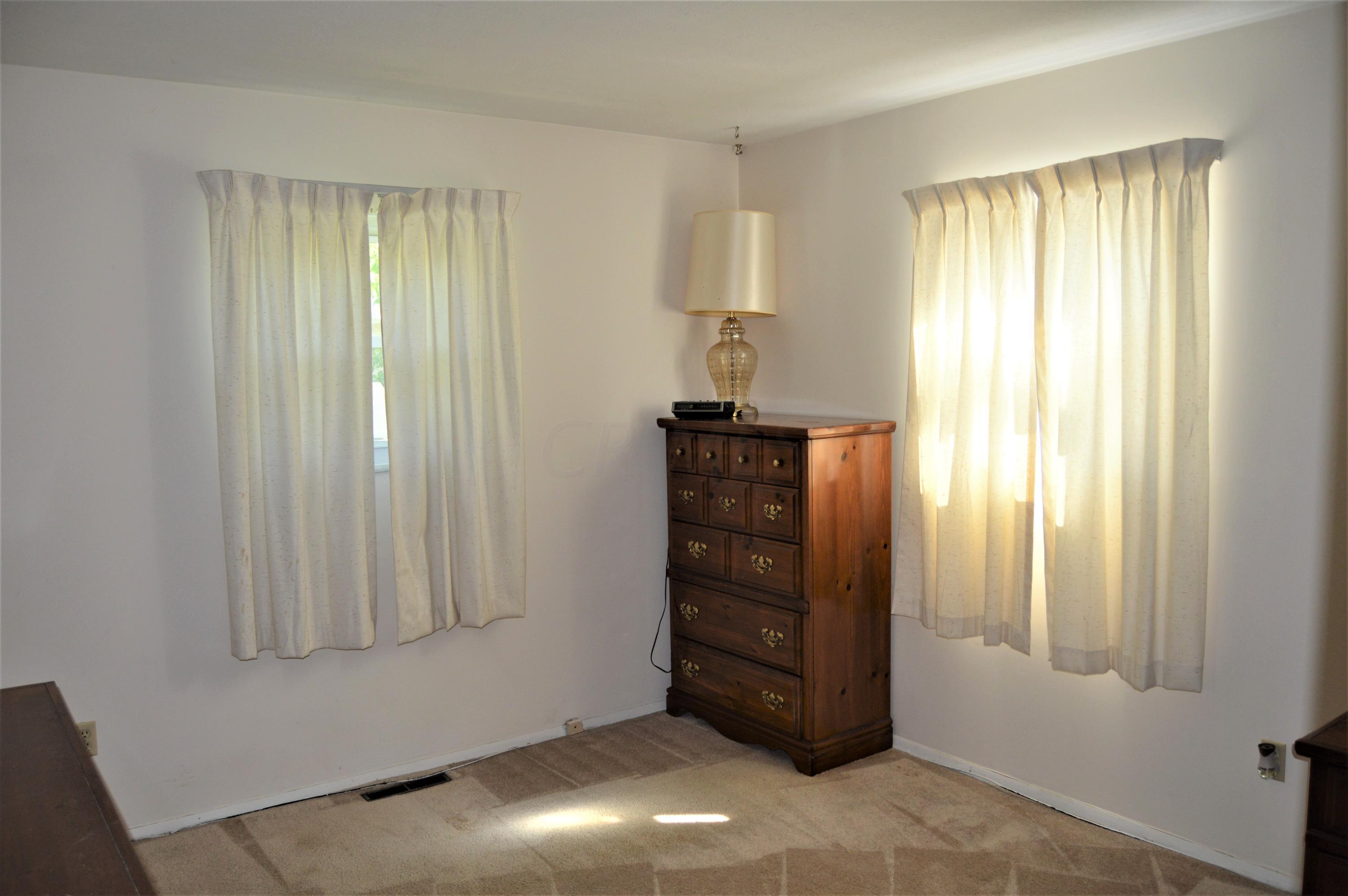 3460 Claretta Road Columbus, OH 43232 - Photo 9 of 18 Gallery Image 9