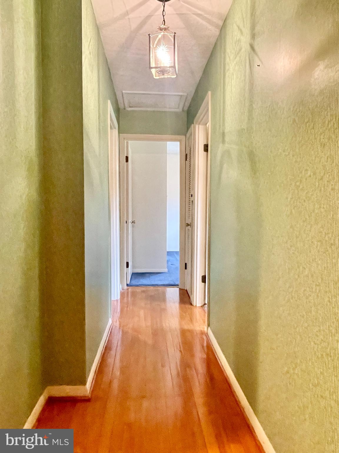 11010 Cash Valley Road Northwest Cumberland, MD 21502 - Photo 32 of 88 Upper Level Hall