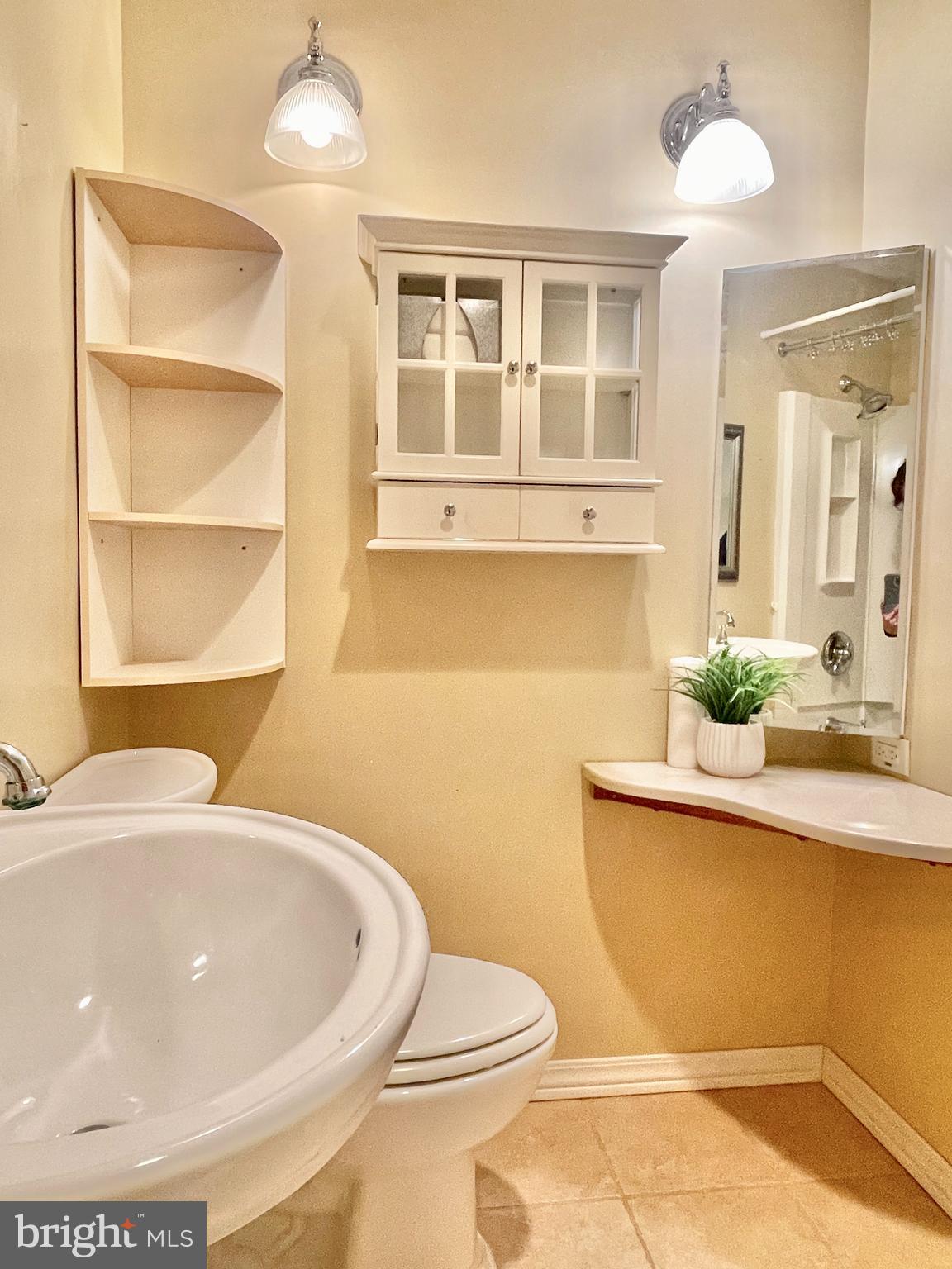 11010 Cash Valley Road Northwest Cumberland, MD 21502 - Photo 33 of 88 Upper Level Main Full Bath