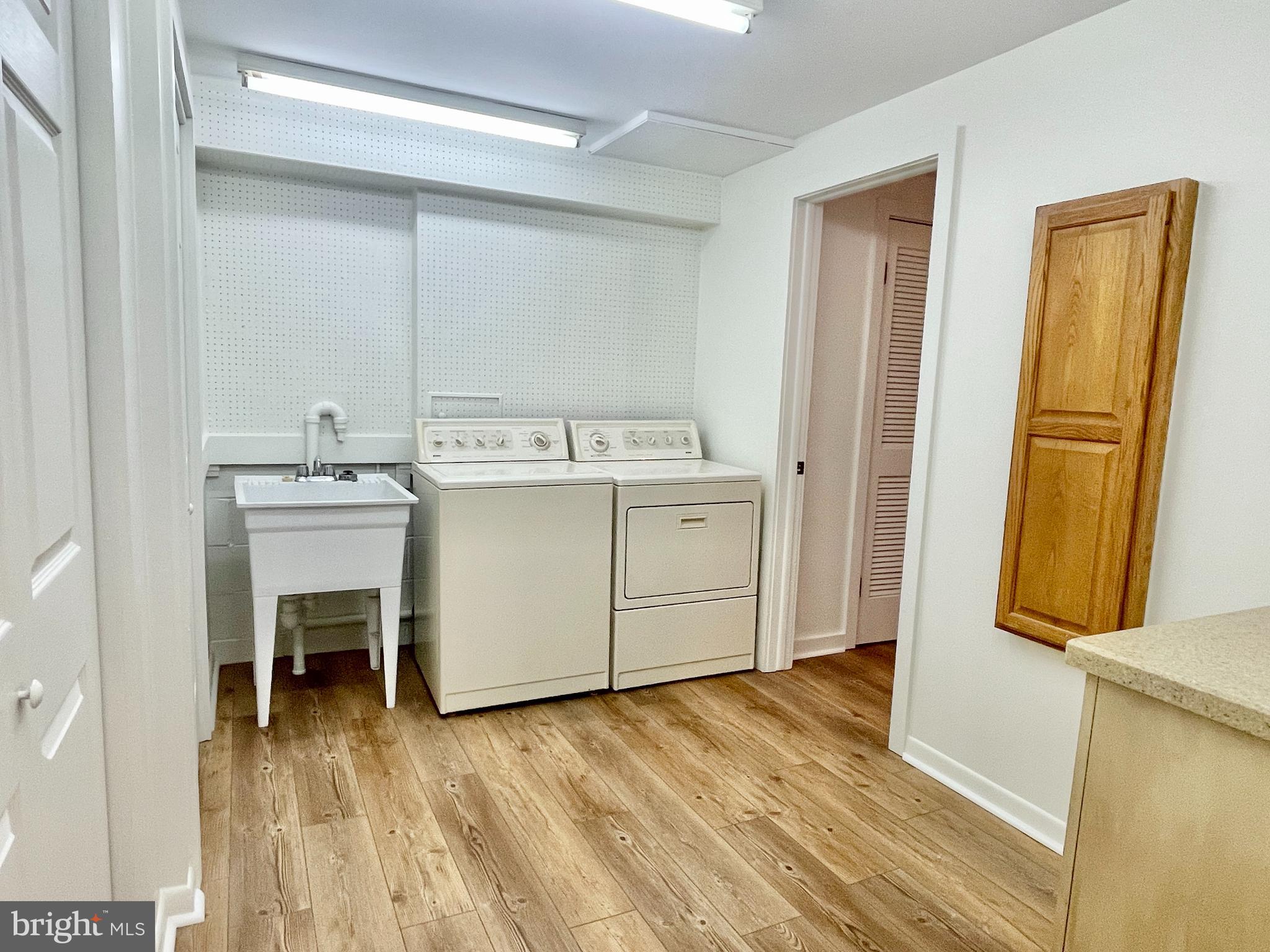 11010 Cash Valley Road Northwest Cumberland, MD 21502 - Photo 62 of 88 Awesome Laundry Room!