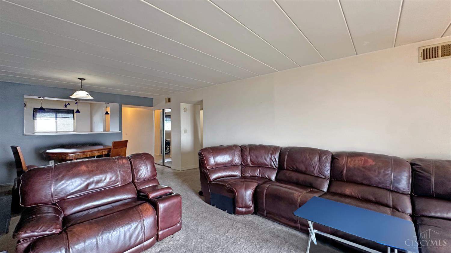 2680 Lehman Road, Unit C302 Cincinnati, OH 45204 - Photo 10 of 22