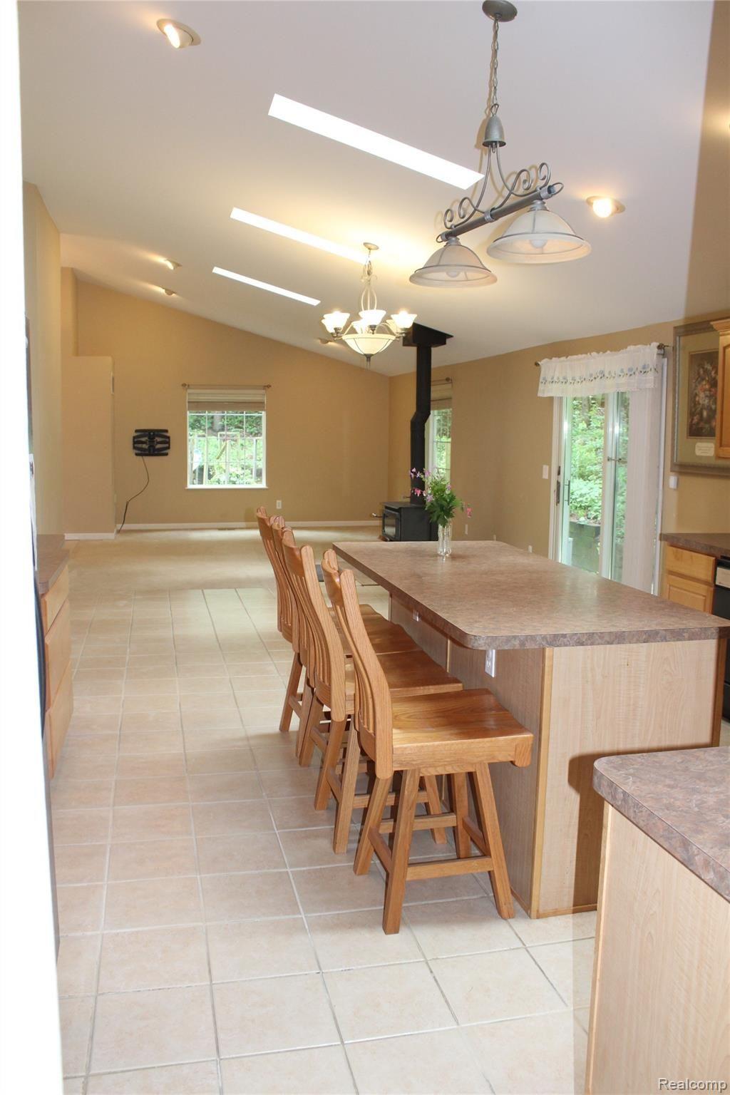 6282 Green Road Fenton, MI 48430 - Photo 31 of 55 IMG_4098.JPG