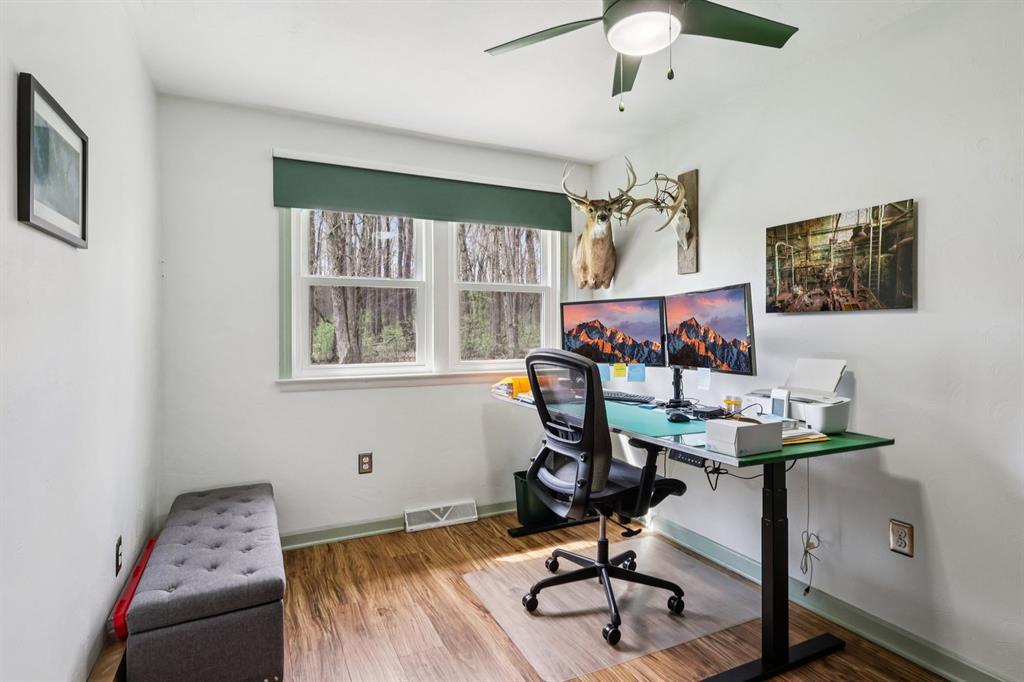 3378 Hillsville Road Edinburg, PA 16116 - Photo 21 of 46