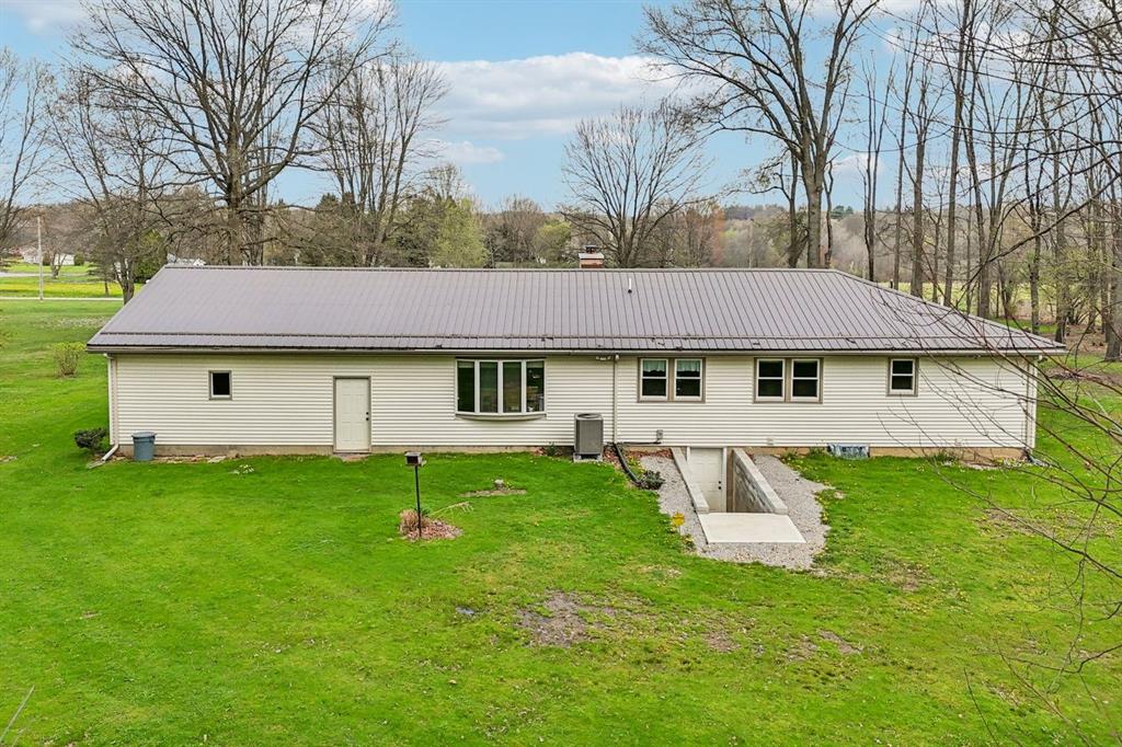 3378 Hillsville Road Edinburg, PA 16116 - Photo 36 of 46