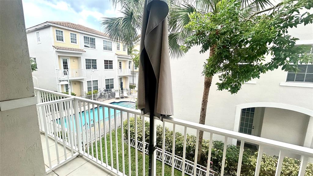 2720 Northeast 9th Avenue Wilton Manors, FL 33334 - Photo 15 of 24