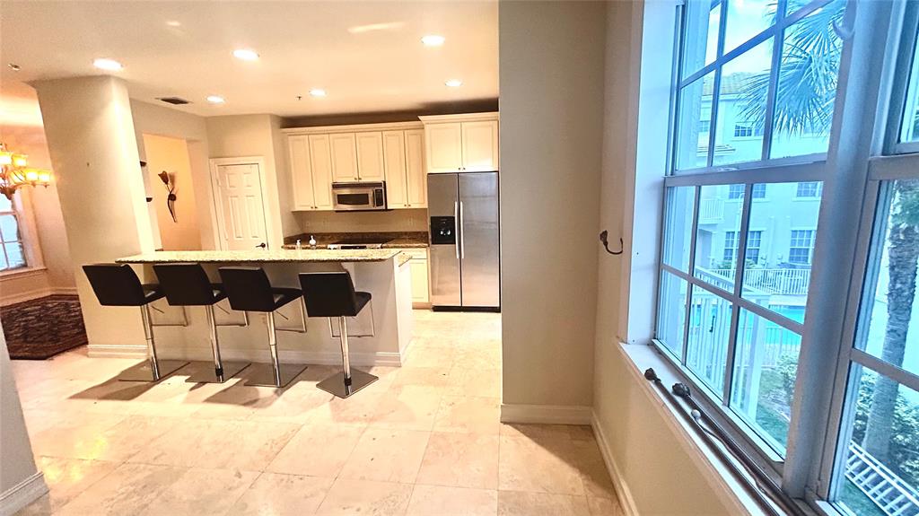 2720 Northeast 9th Avenue Wilton Manors, FL 33334 - Photo 6 of 24