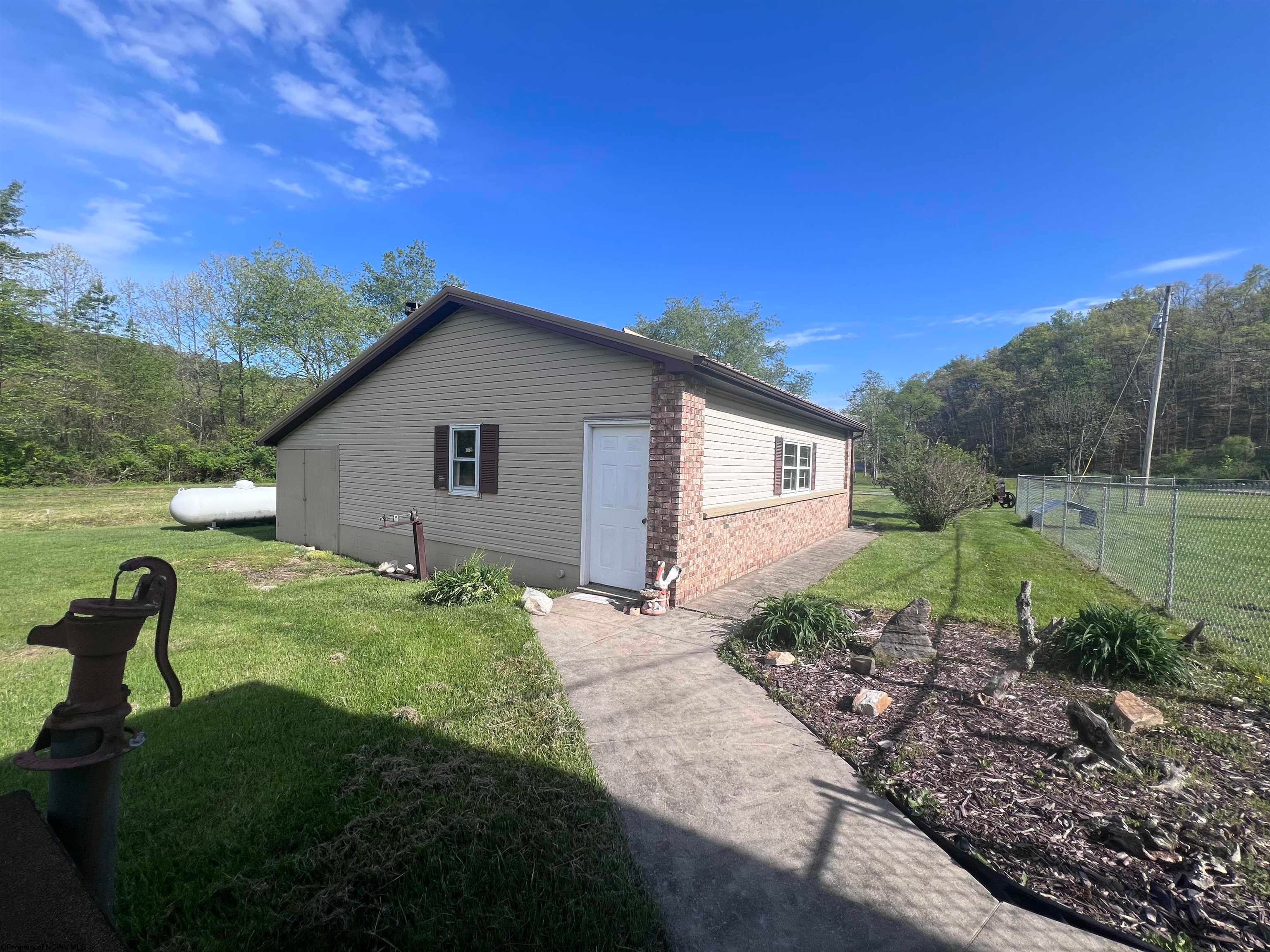 6921 Parsons Road Montrose, WV 26283 - Photo 22 of 33 Gallery Image 22