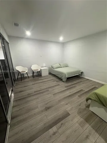 $3,500 | 5482 Lakewood Circle South, Unit B, Margate, FL 33063