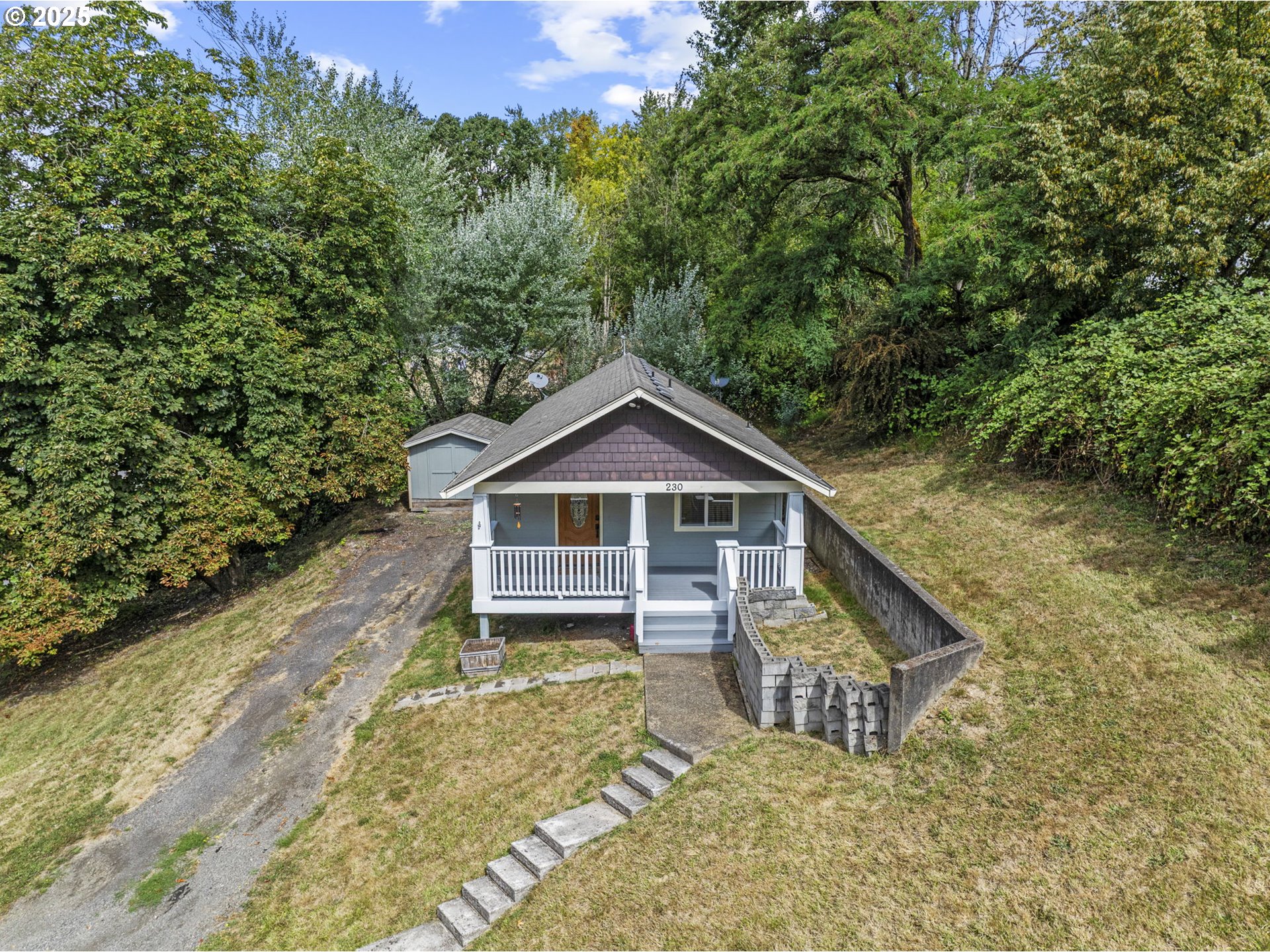 230 Haussler Road Kelso, WA 98626 - Photo 2 of 15