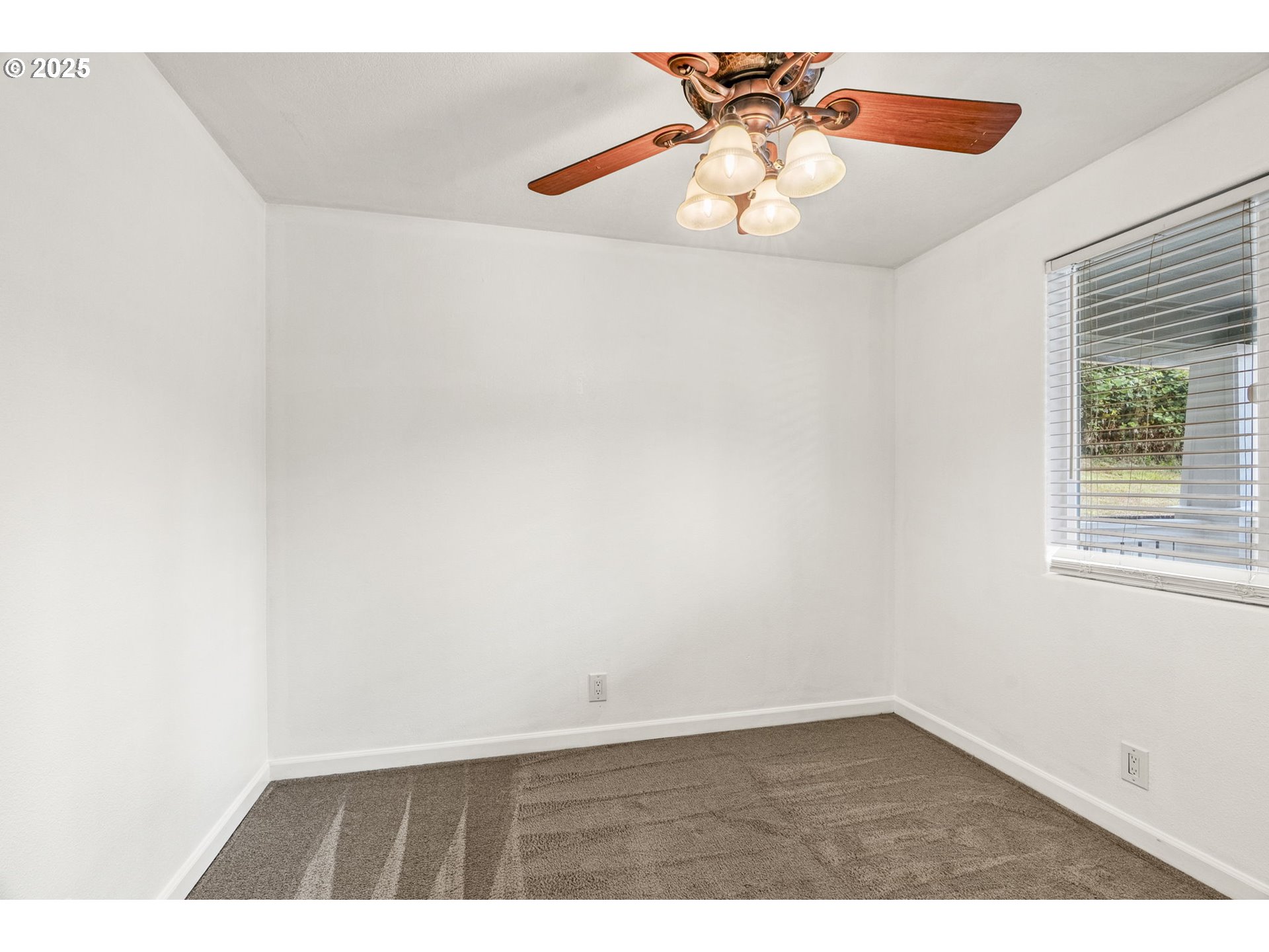 230 Haussler Road Kelso, WA 98626 - Photo 6 of 15