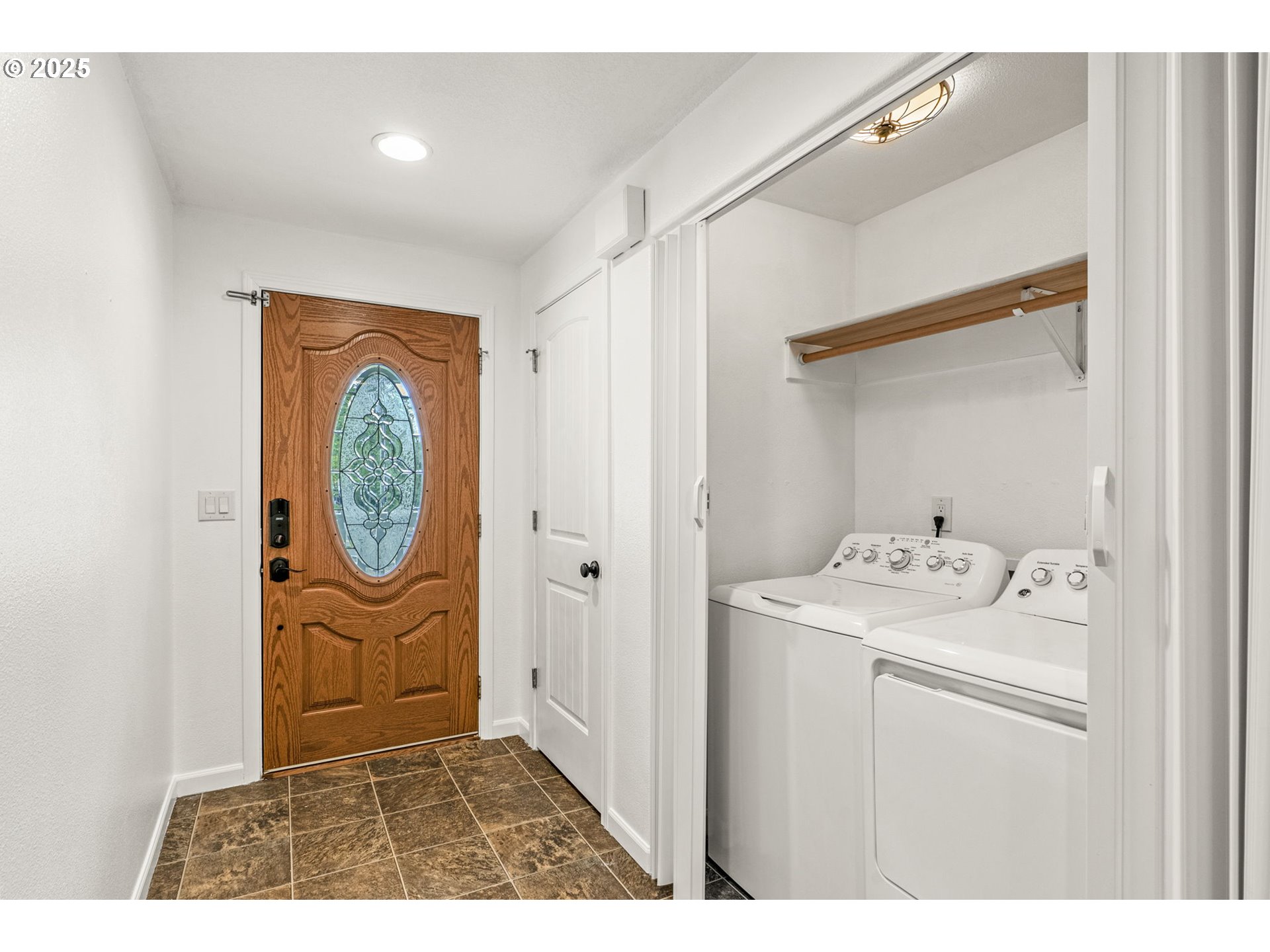 230 Haussler Road Kelso, WA 98626 - Photo 7 of 15