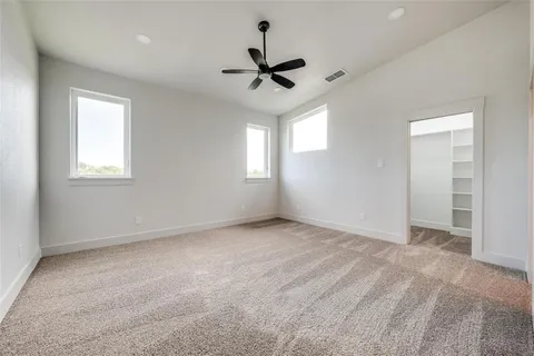 $530,500 | 614 Twin Hills Road, Lake Bridgeport, TX 76426