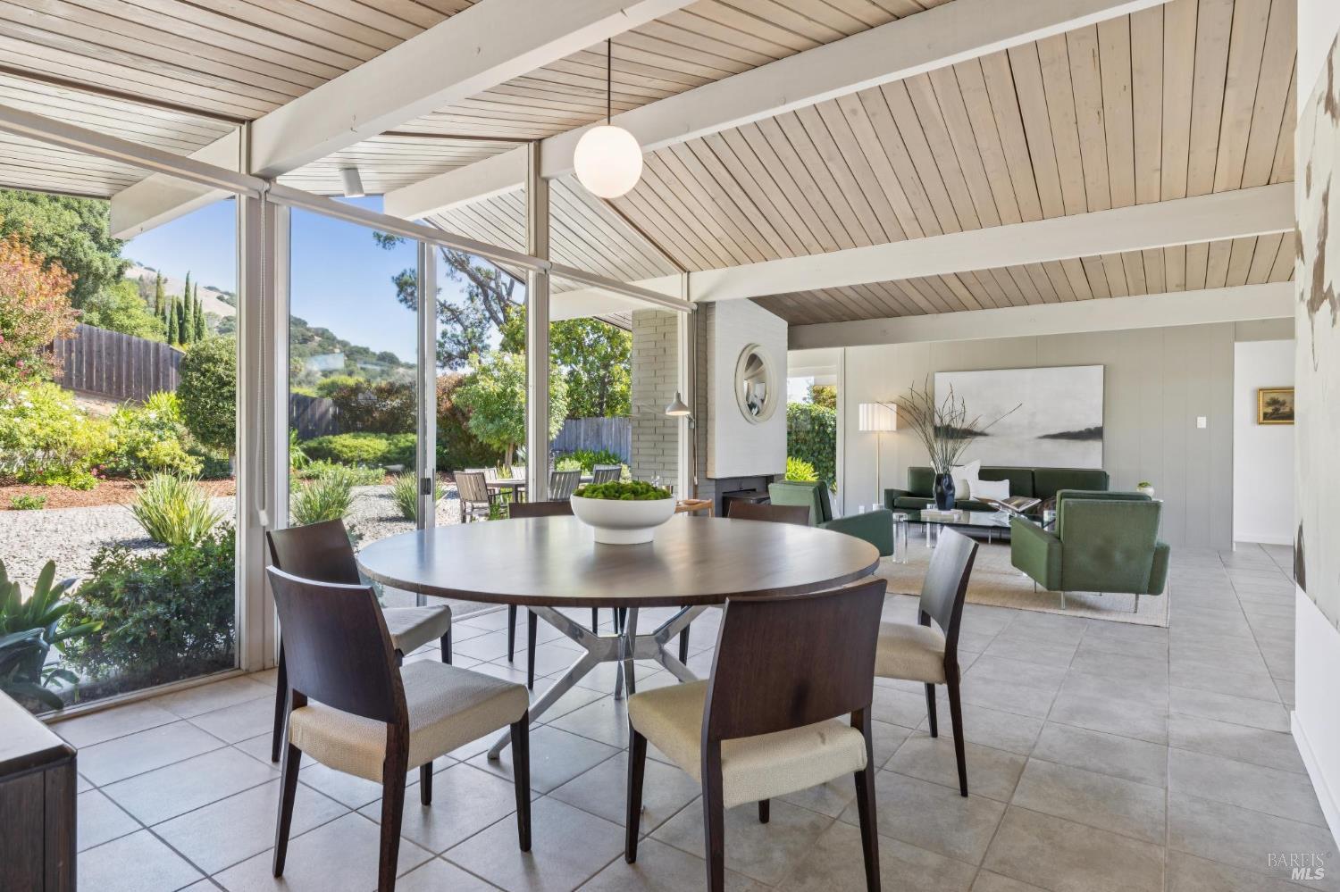 1162 Idylberry Road San Rafael, CA 94903 - Photo 17 of 51 Gallery Image 17