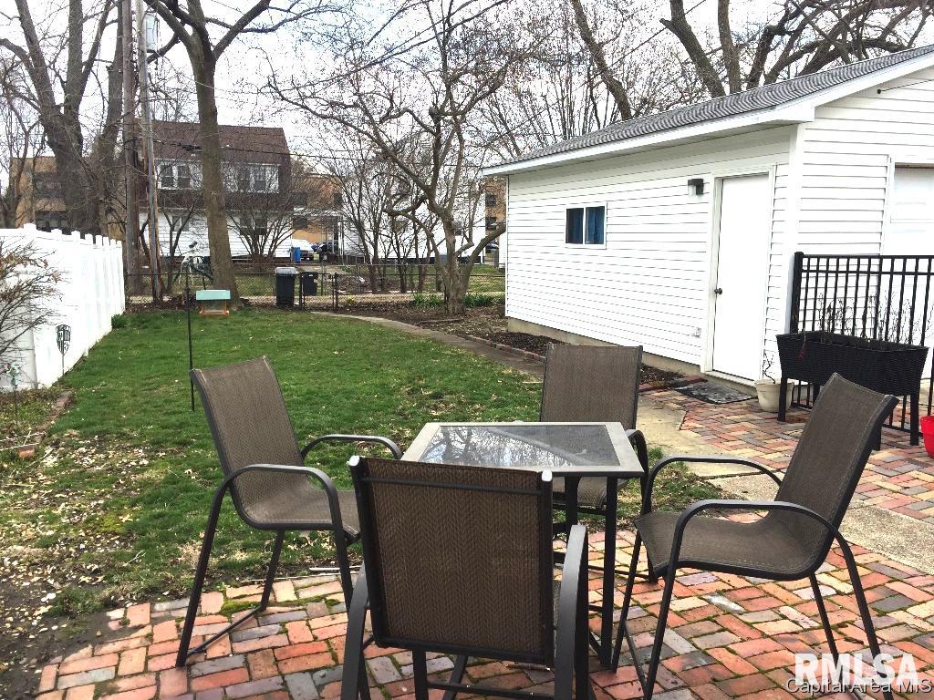 1708 South State Street Springfield, IL 62704 - Photo 5 of 27