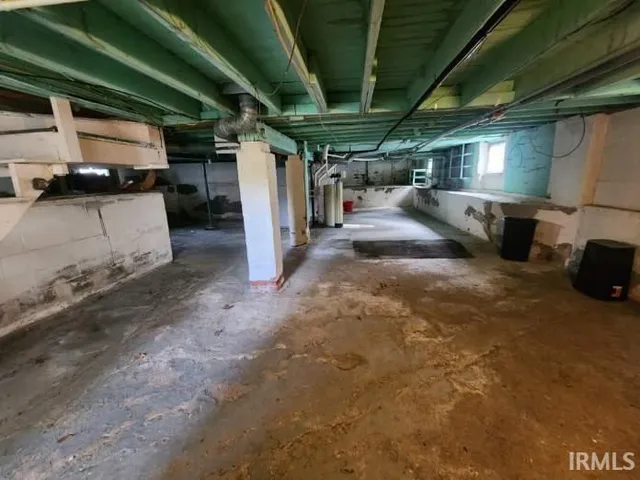 $120,000 | 302 West 7th Street, Bicknell, IN 47512