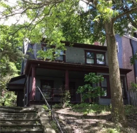 $299,900 | 819 Lancaster Avenue, Syracuse, NY 13210