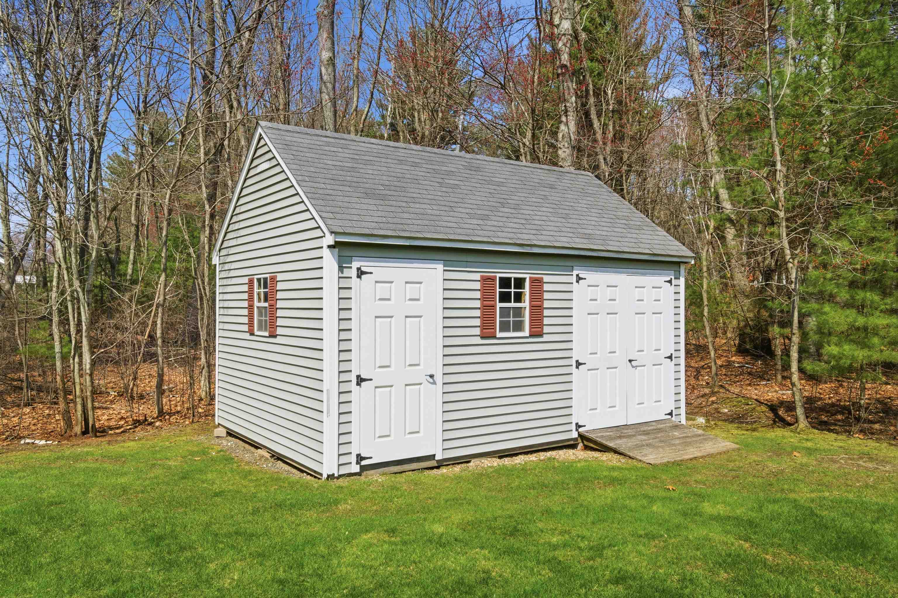 26 Flintlock Road Salem, NH 03079 - Photo 4 of 59