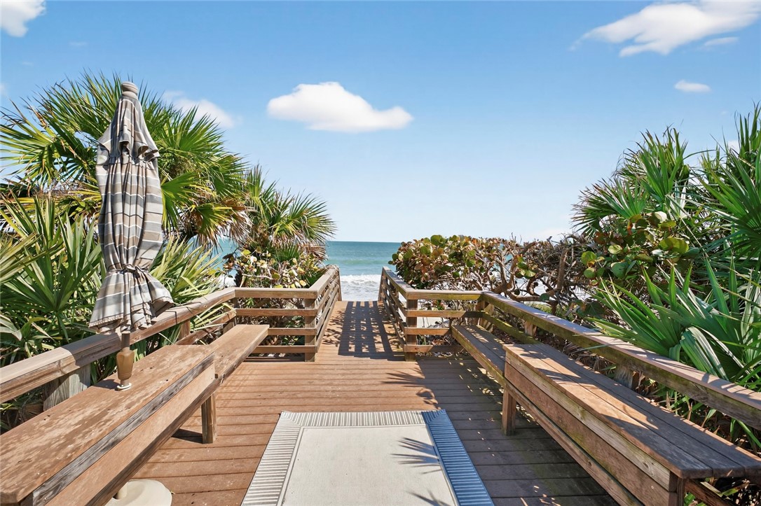 231 Seaside Pathway Vero Beach, FL 32963 - Photo 2 of 35