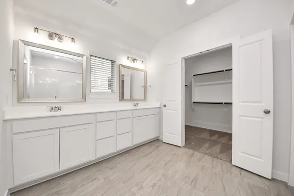 $2,100 | 31815 Autumn Spur Lane, Hockley, TX 77447