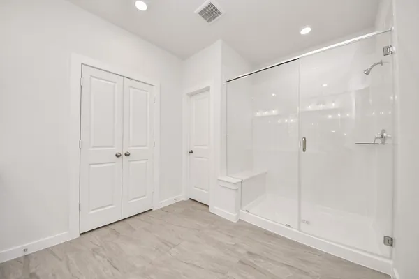 $2,100 | 31815 Autumn Spur Lane, Hockley, TX 77447