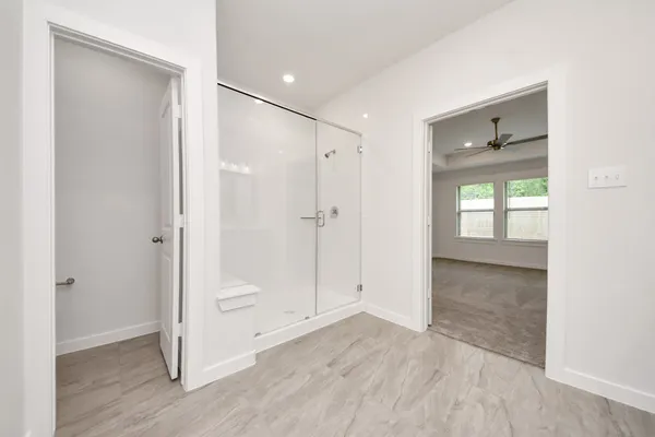 $2,100 | 31815 Autumn Spur Lane, Hockley, TX 77447