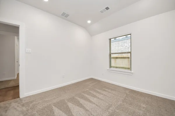 $2,100 | 31815 Autumn Spur Lane, Hockley, TX 77447