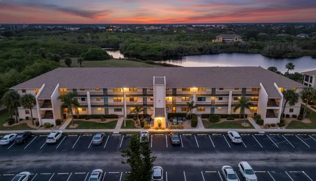a view of hallway with livingroom