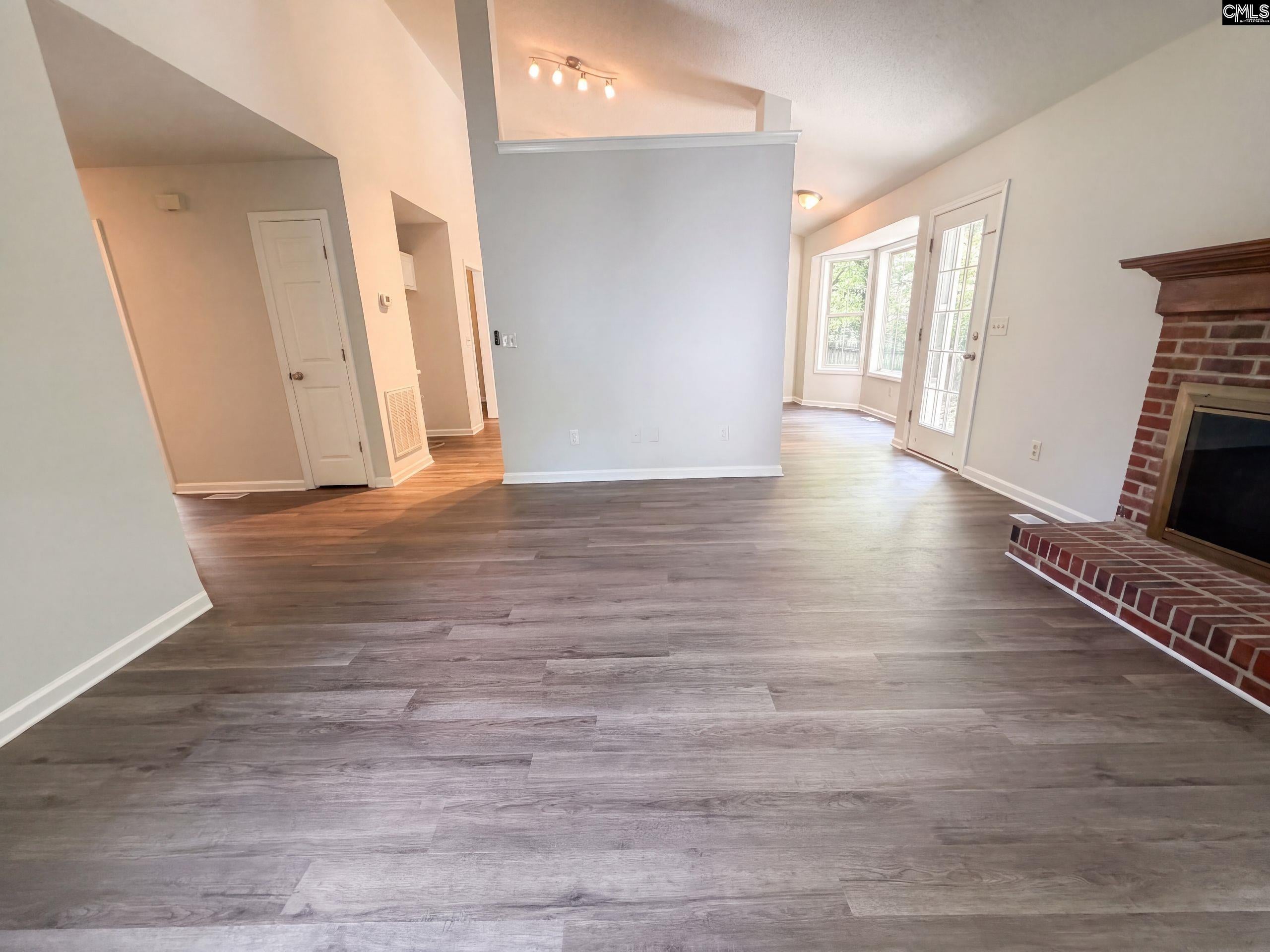 21 Glenhawk Loop Irmo, SC 29063 - Photo 8 of 26 Gallery Image 8